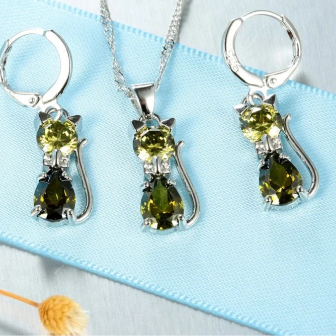 Silver Color Jewelry Set – Cute Cat Pendant Necklace & Huggie Earrings