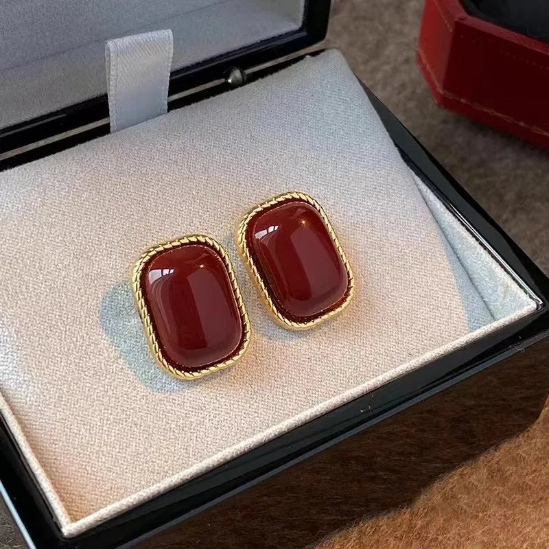Vintage  Wine Red Stud Earrings