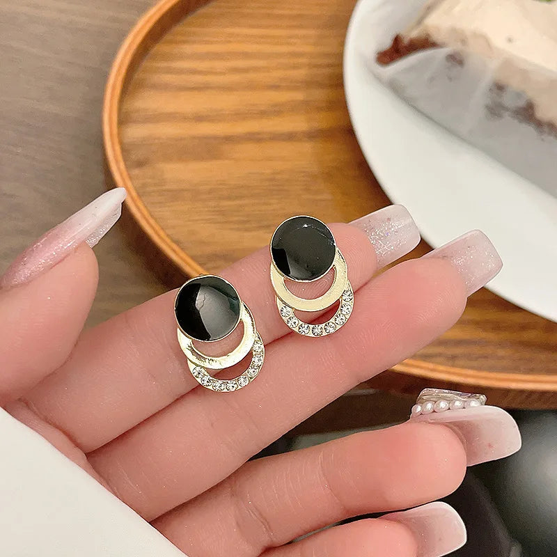 Round Geometric Crystal Stud