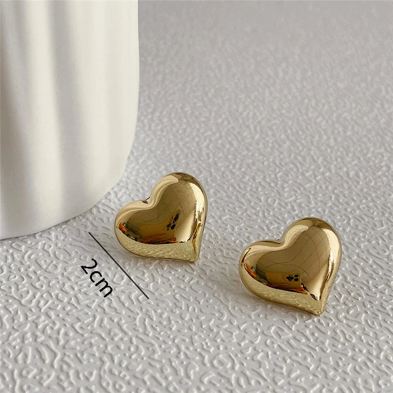 Minimalist Silver LOVE Heart Stud Earrings – Elegant Allergy-Preventing Jewelry for Women