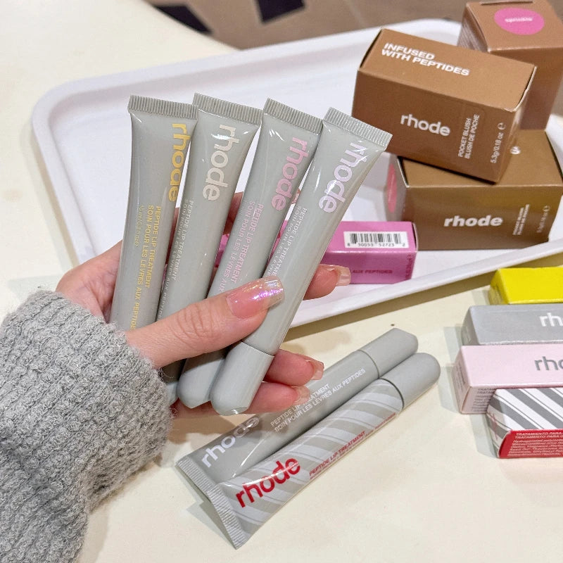 Plumping Moisturizing Lip Gloss