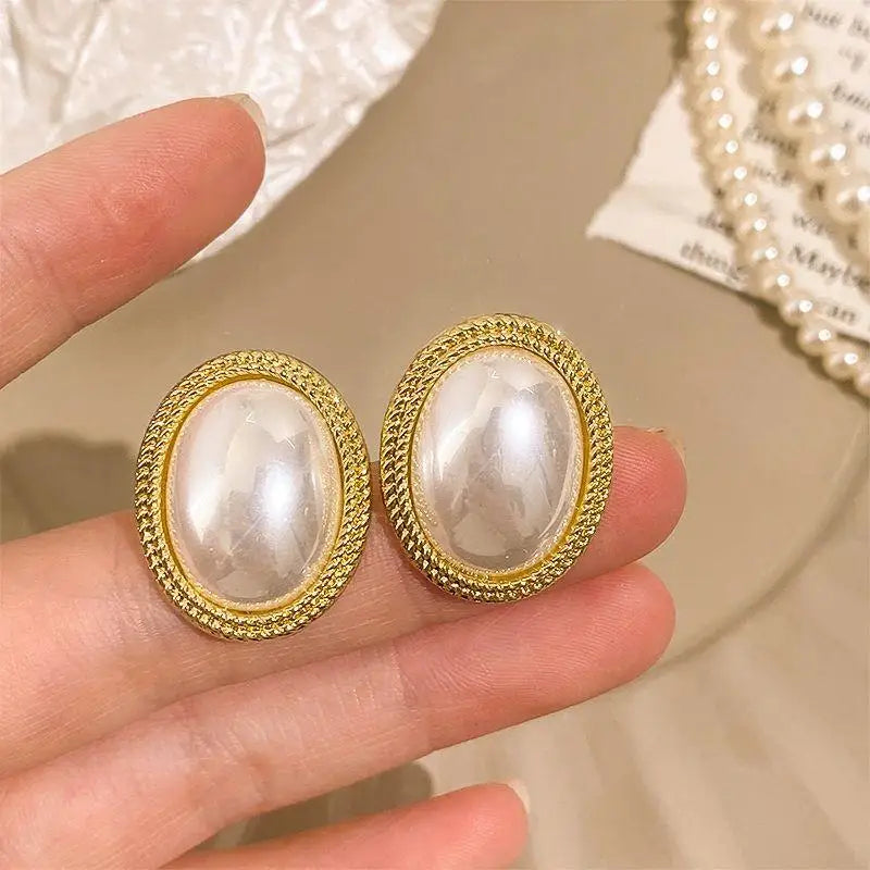Crystal Pearl Ear Cuff – Non-Piercing Clip-On Earring | Elegant Wedding & Party Jewelry