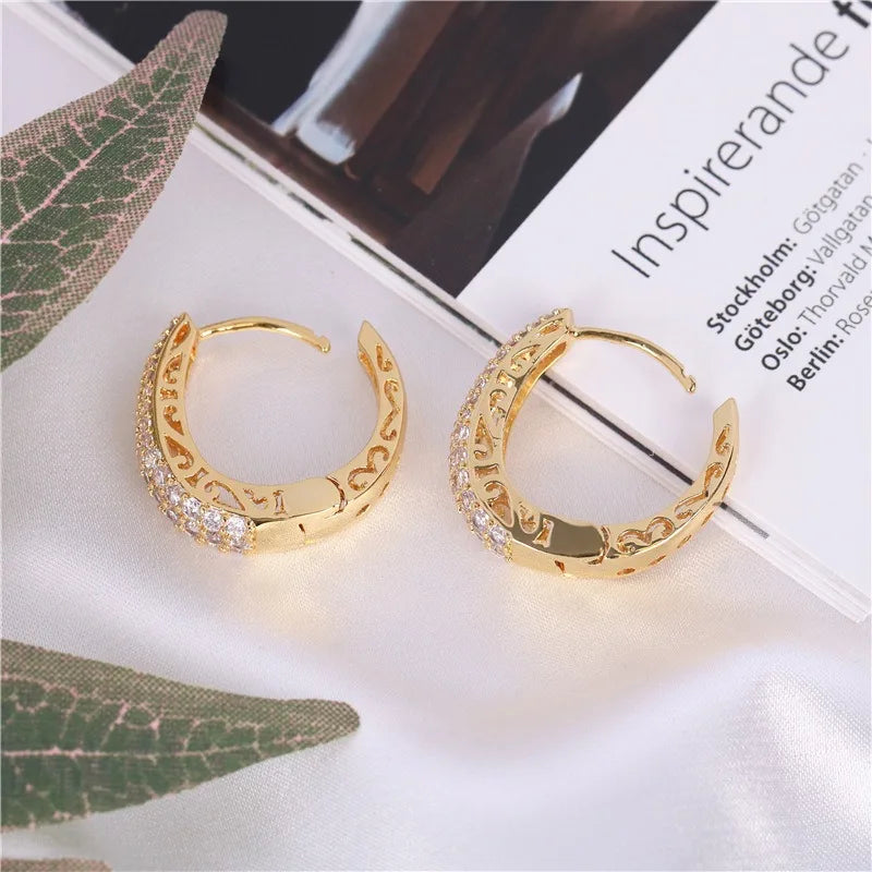 Korean Luxury Gold Hoop Earrings – Hollow Out Design for Women’s Elegant Style
