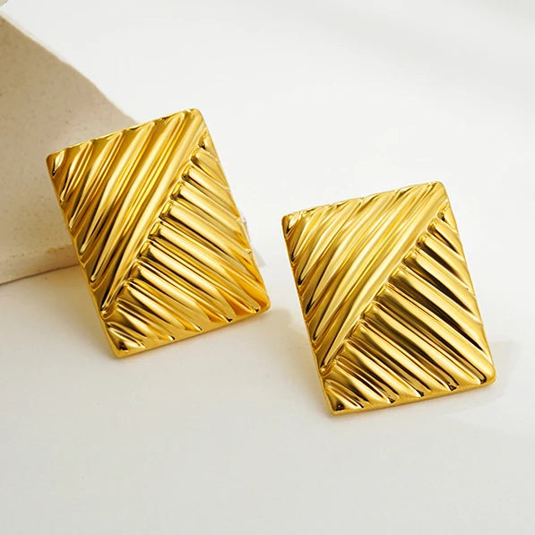 Stainless Steel Geometric Stud Earrings – Gold-Plated Twist Knot Statement Jewelry for Women