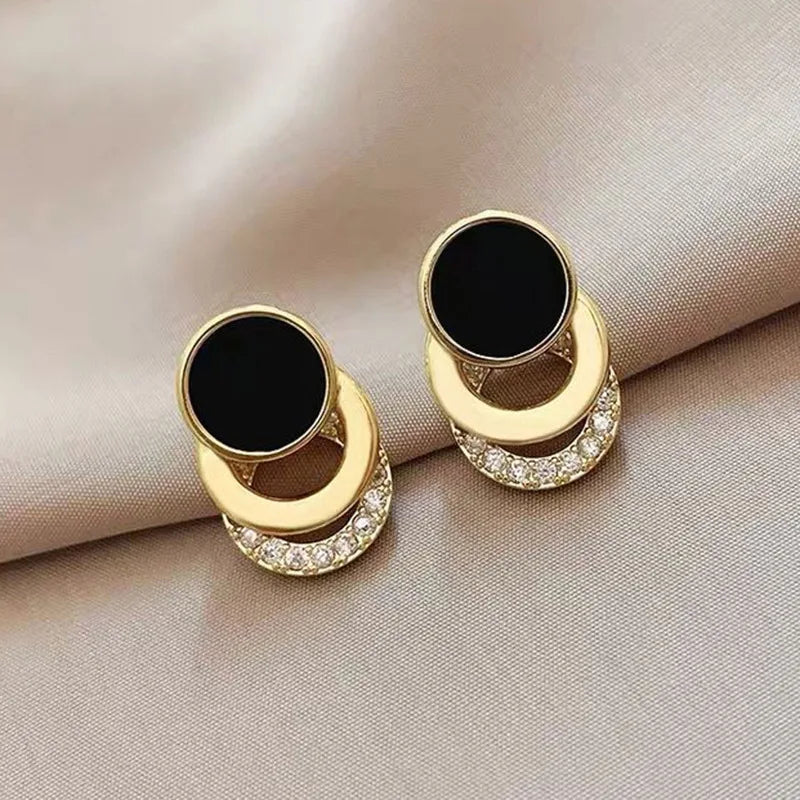 Round Geometric Crystal Stud