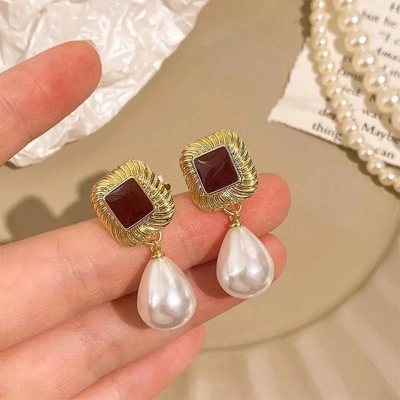 Crystal Pearl Ear Cuff – Non-Piercing Clip-On Earring | Elegant Wedding & Party Jewelry