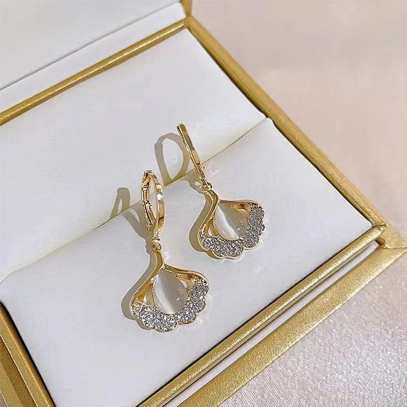 Classic Geometric White Crystal Drop Earrings – Elegant Long Square Design for Women