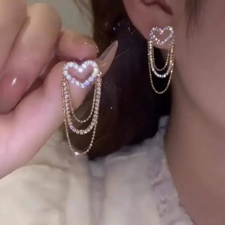 Wheat Tassel Pendant U-Shaped Earrings – Gold Color, 2025 New Fashion for Women & Girls