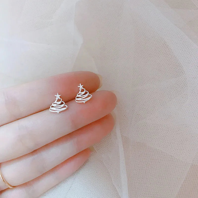 New Minimalism Heart Stud Earrings