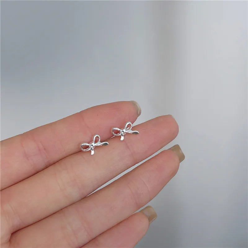 New Minimalism Heart Stud Earrings