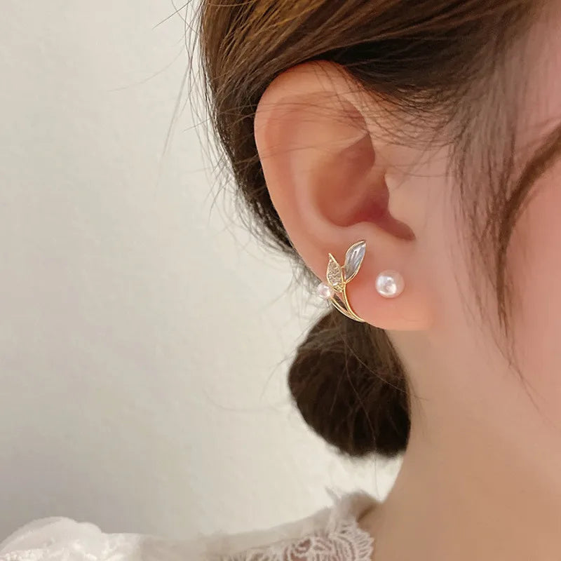 Elegant Flower Pearl Stud Earrings – Unique Design for Women, Perfect for Weddings & Parties
