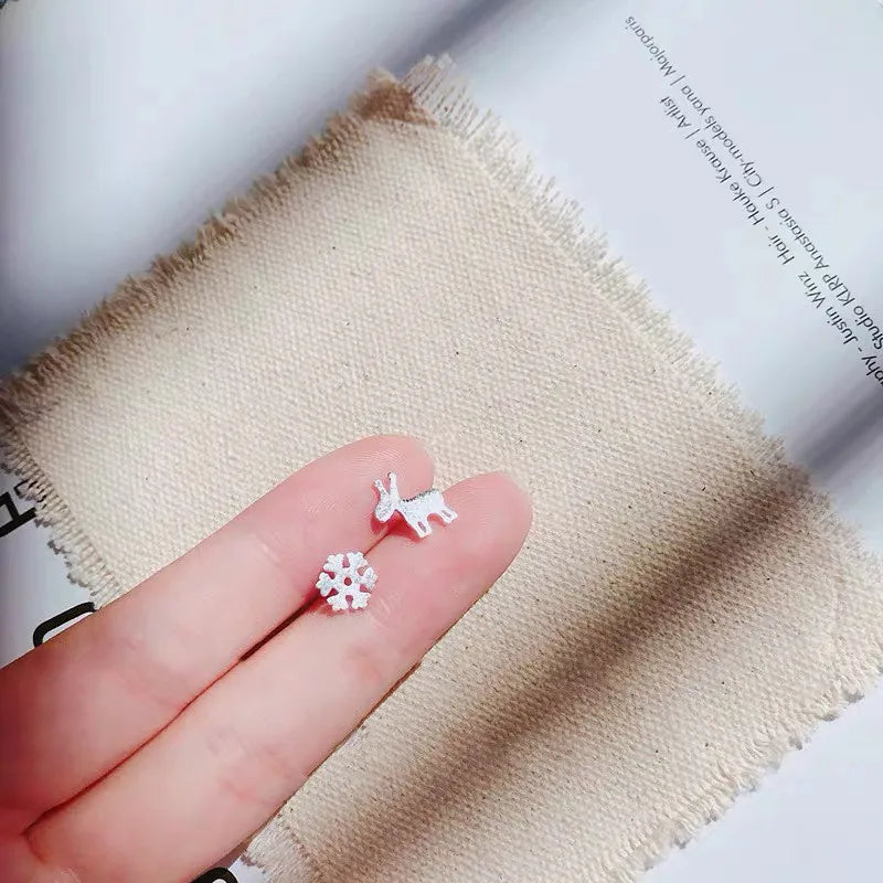 New Minimalism Heart Stud Earrings