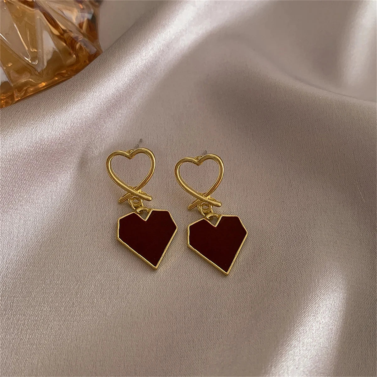 Vintage Trendy Red Enamel Geometric Round Heart Stud Earrings For Women Light Luxury Imitation Pearl Square Oval Earring Jewelry
