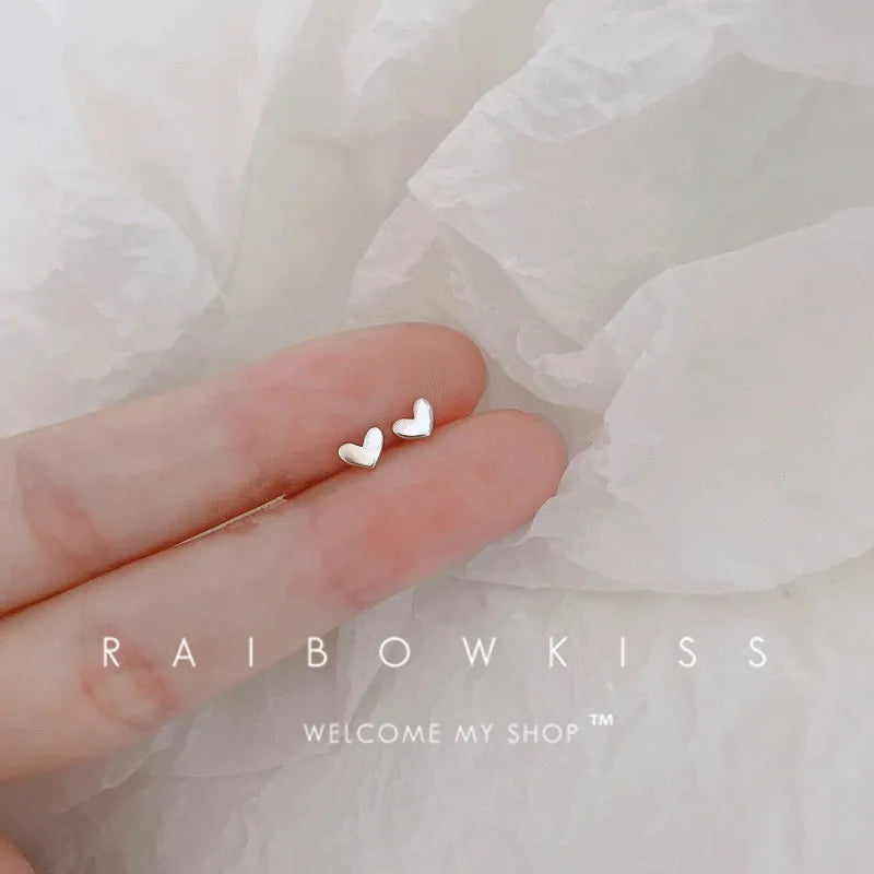 New Minimalism Heart Stud Earrings