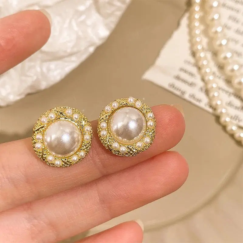 Crystal Pearl Ear Cuff – Non-Piercing Clip-On Earring | Elegant Wedding & Party Jewelry