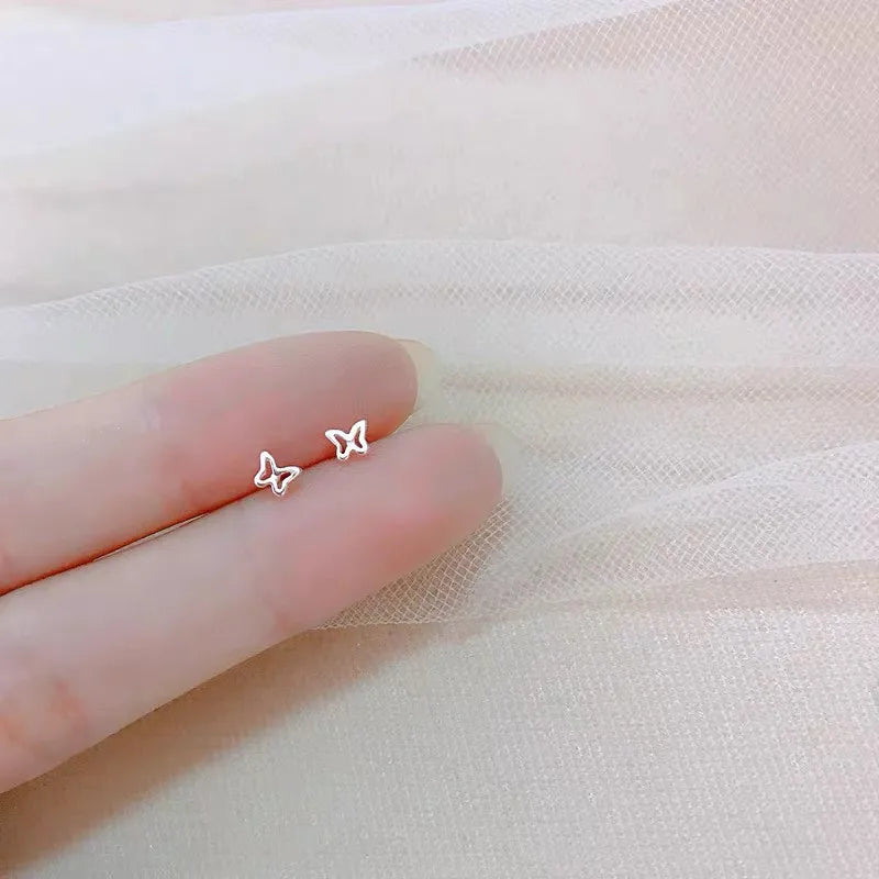 New Minimalism Heart Stud Earrings