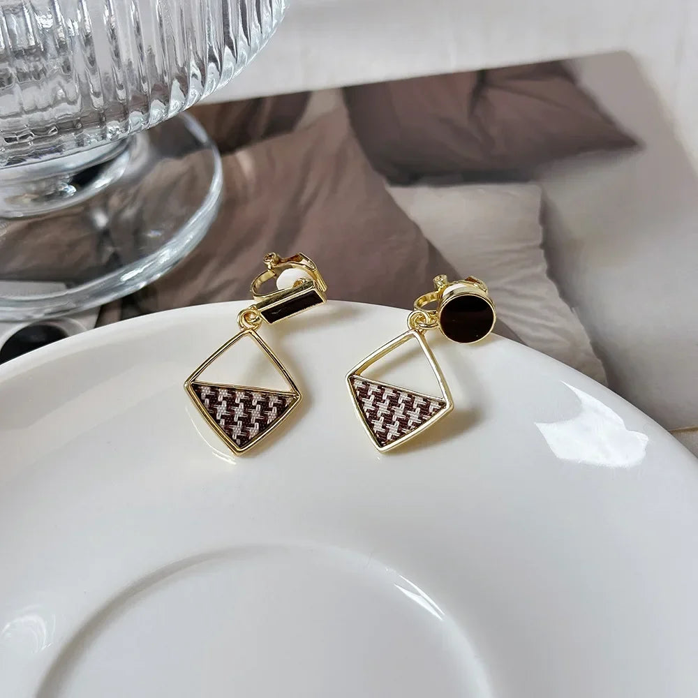 French Baroque Pearl Ear clip – 2025 New Hot Selling Ear clip Style for Women | No Ear Hole Required