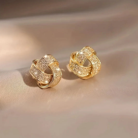 Sparkling Knotted Studs
