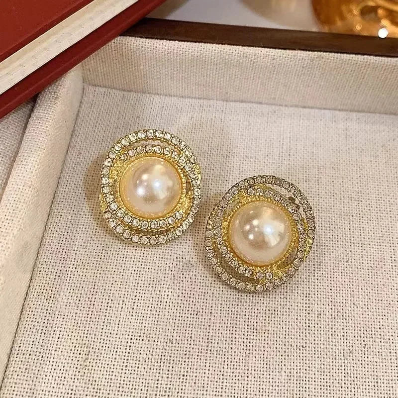 French Baroque Pearl Ear clip – 2025 New Hot Selling Ear clip Style for Women | No Ear Hole Required