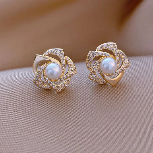 Crystal Rose Pearl Stud