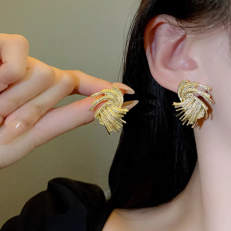 Gold Color Metal Weaving Wing Stud Earrings – Sweet Geometric Wedding Jewelry for Women