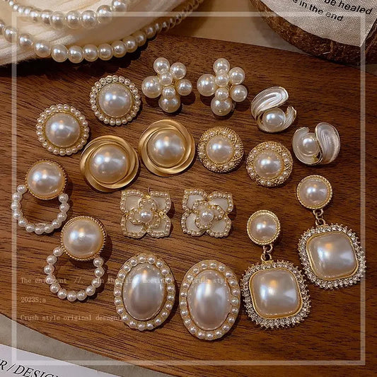 Baroque Pearl Ear Clip
