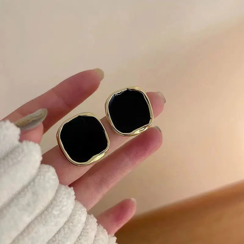 Square Black Korean Style Stud Earrings – 2025 New Fashion Geometric Metal Jewelry