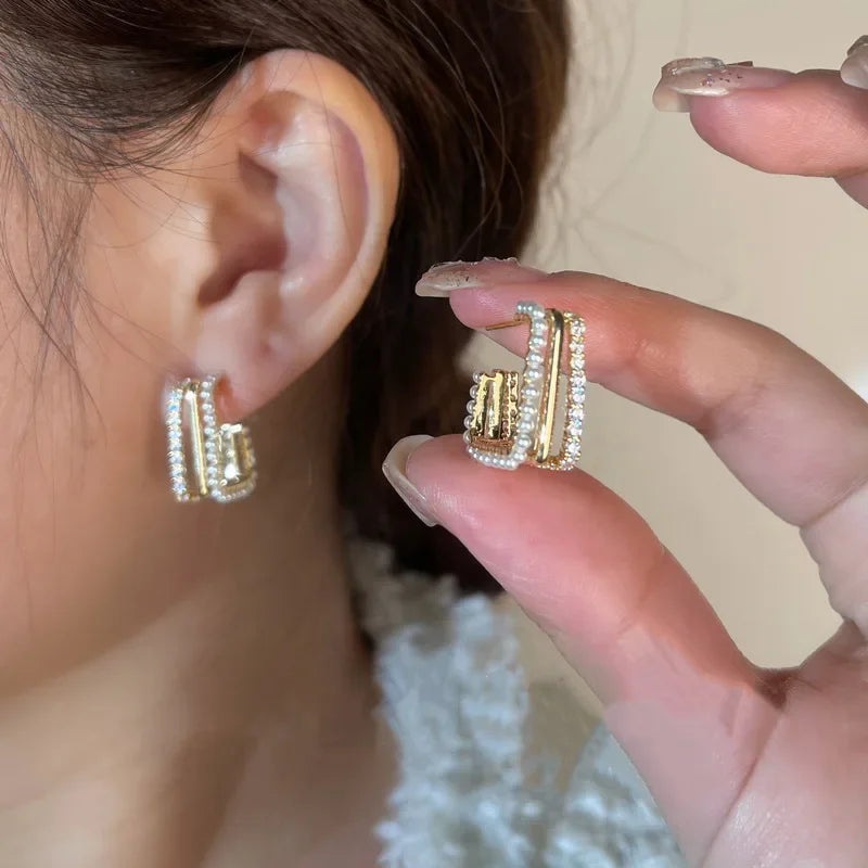 Wheat Tassel Pendant U-Shaped Earrings – Gold Color, 2025 New Fashion for Women & Girls