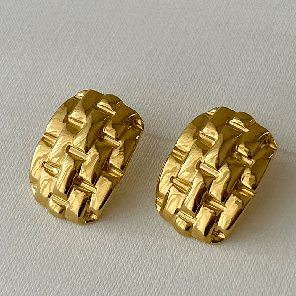 Stainless Steel Geometric Stud Earrings – Gold-Plated Twist Knot Statement Jewelry for Women