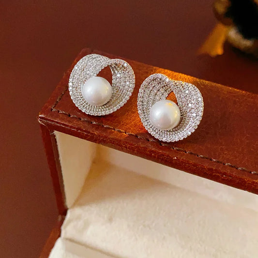Round Pearl Earrings