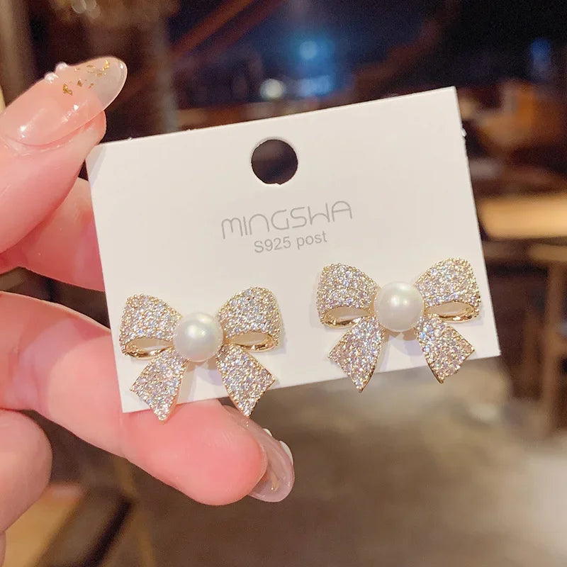 Wheat Tassel Pendant U-Shaped Earrings – Gold Color, 2025 New Fashion for Women & Girls