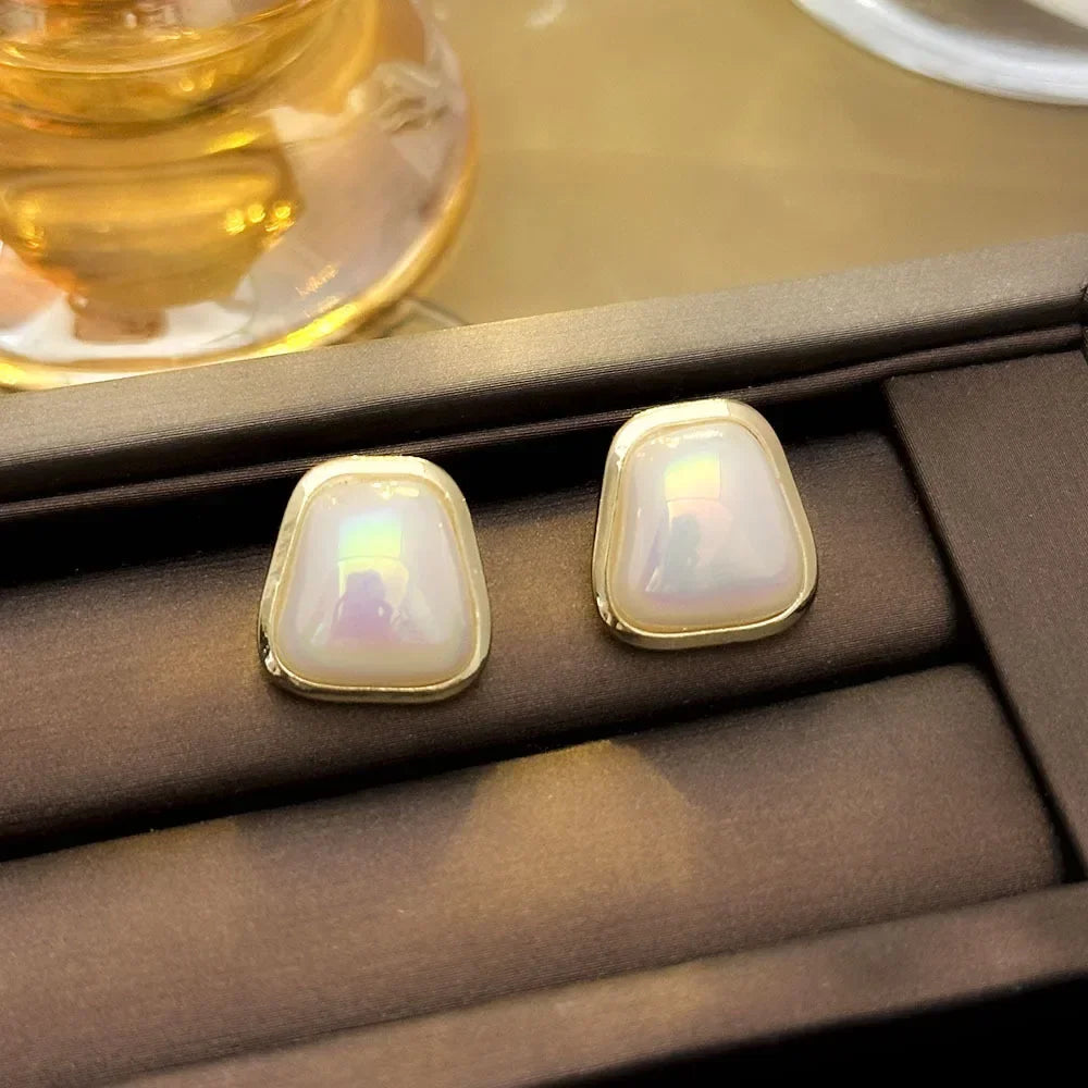 French Baroque Pearl Ear clip – 2025 New Hot Selling Ear clip Style for Women | No Ear Hole Required