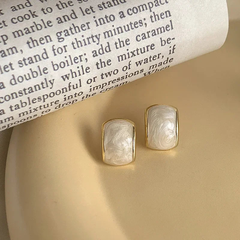 French Baroque Pearl Ear clip – 2025 New Hot Selling Ear clip Style for Women | No Ear Hole Required