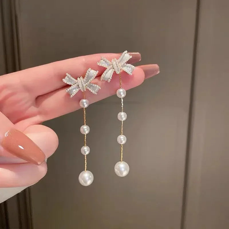 Wheat Tassel Pendant U-Shaped Earrings – Gold Color, 2025 New Fashion for Women & Girls