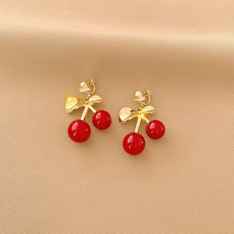 Vintage Personality Ear Clip Without Ear Piercings Advanced Sense Simple Earrings Fashion Temperament Pearl Ear Hanging Girl