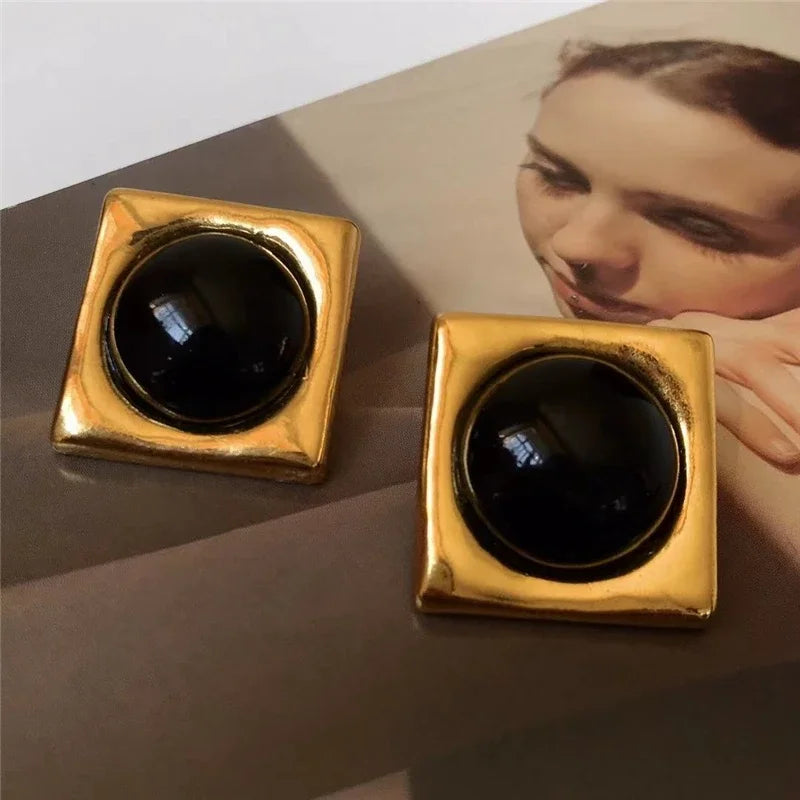 Retro Black & Gold Square Stud Earrings – Bold Medieval-Inspired Jewelry for Women