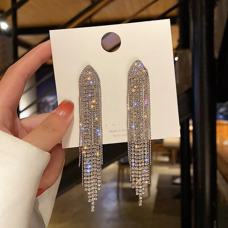 Wheat Tassel Pendant U-Shaped Earrings – Gold Color, 2025 New Fashion for Women & Girls