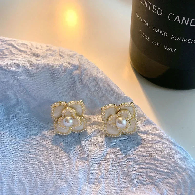 French Baroque Pearl Ear clip – 2025 New Hot Selling Ear clip Style for Women | No Ear Hole Required