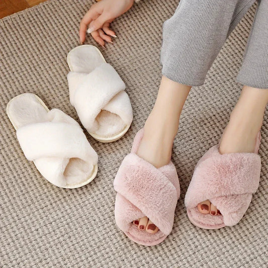 Women’s Winter Faux Fur House Slippers – Cozy Slip-On Flats, Warm Indoor Slides in Black & Pink