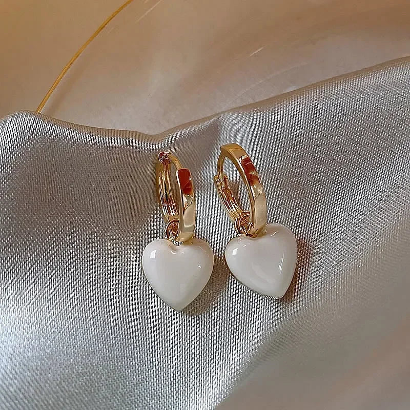Simple Heart Dangle Earrings – Geometric Square Pendant Design for Women & Girls