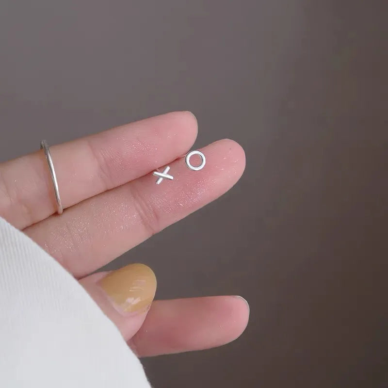 New Minimalism Heart Stud Earrings