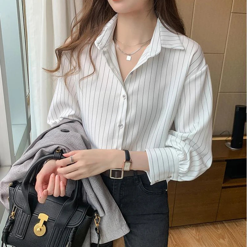 Women's Vintage Striped Shirt