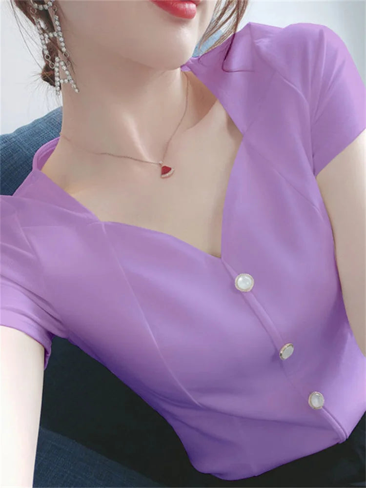Women’s Knitted Tops