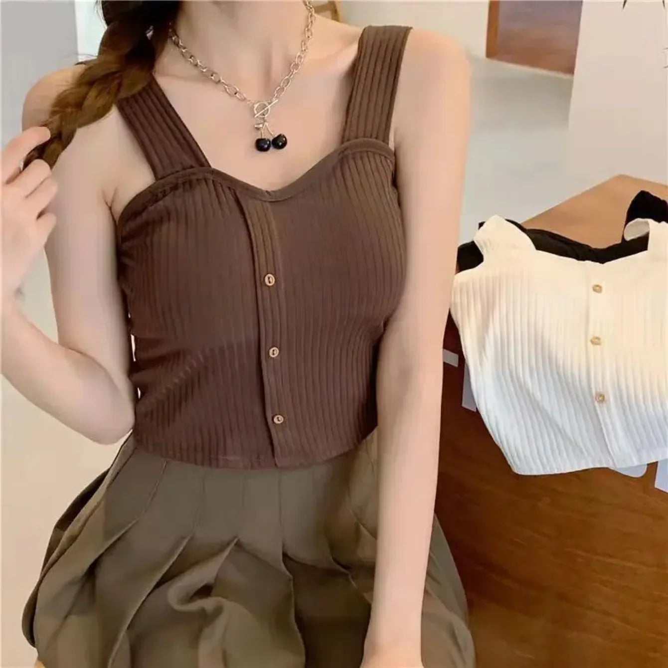 Women’s Slim Fit Crop top