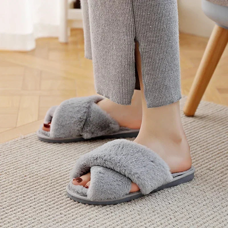 Women’s Winter Faux Fur House Slippers – Cozy Slip-On Flats, Warm Indoor Slides in Black & Pink