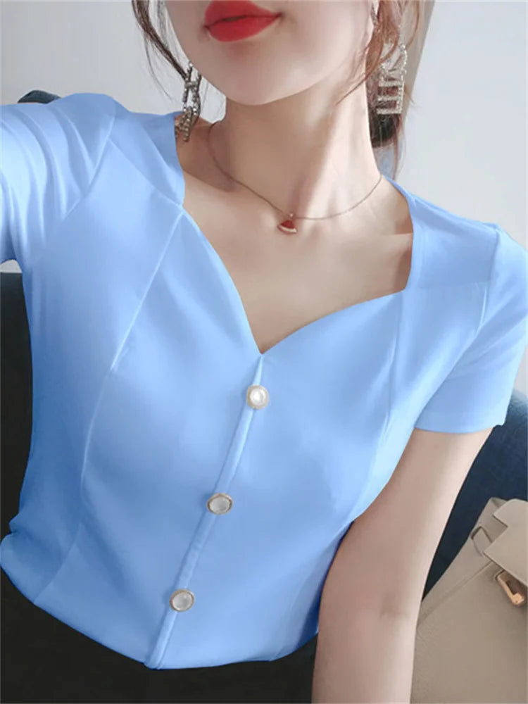 Women’s Knitted Tops