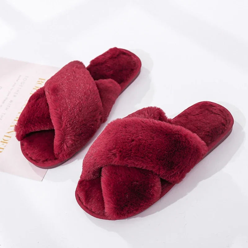 Women’s Winter Faux Fur House Slippers – Cozy Slip-On Flats, Warm Indoor Slides in Black & Pink