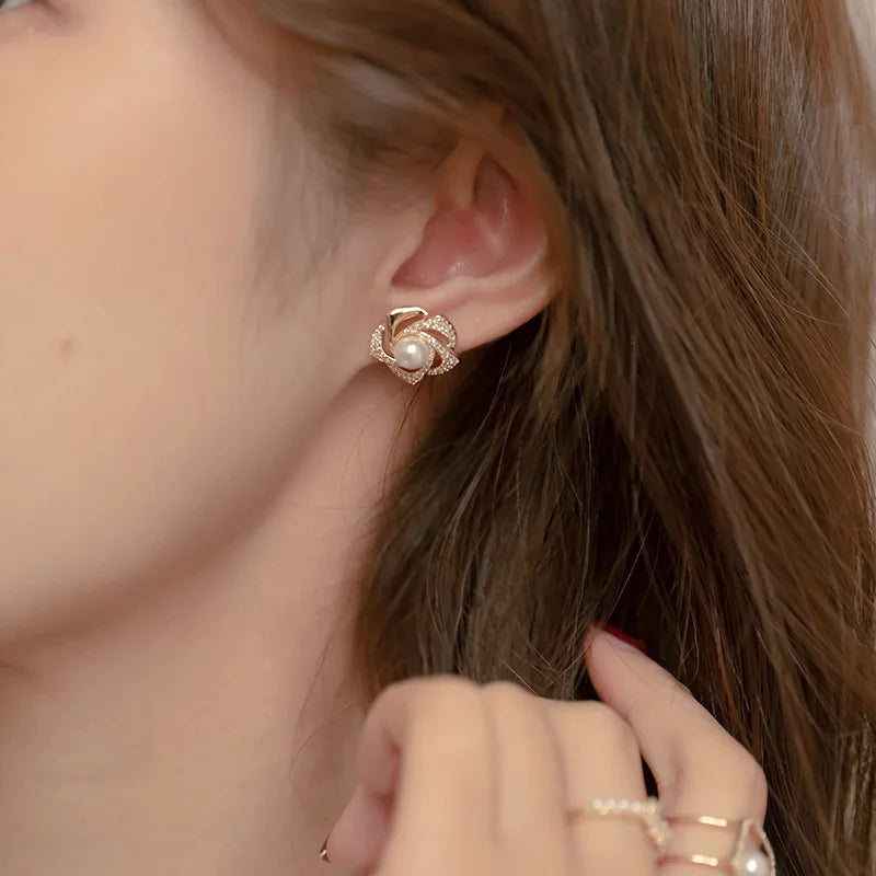 Crystal Rose Pearl Stud